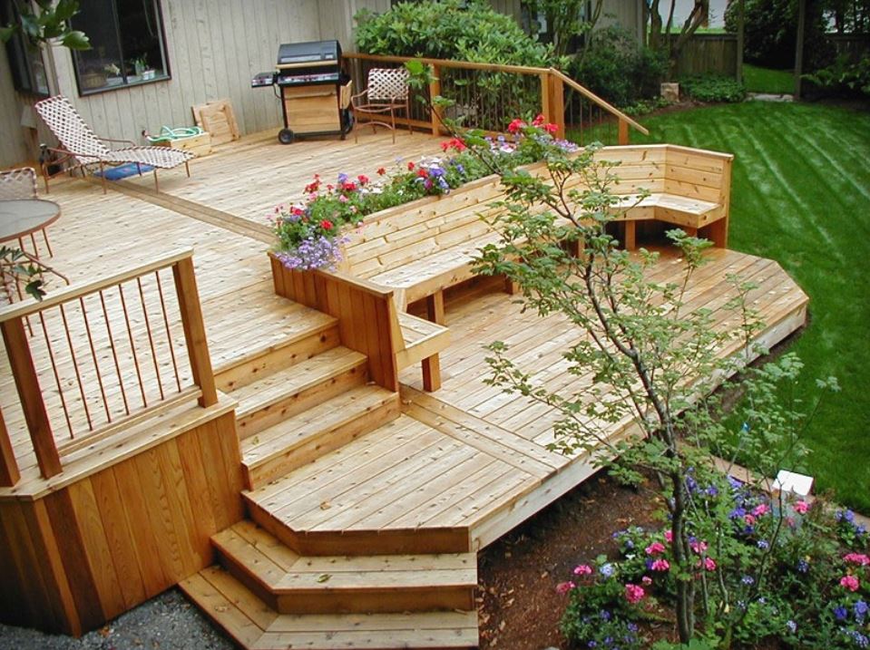 Mẹo giúp bảo quản đồ trần gỗ ngoài trời bền màu theo năm tháng